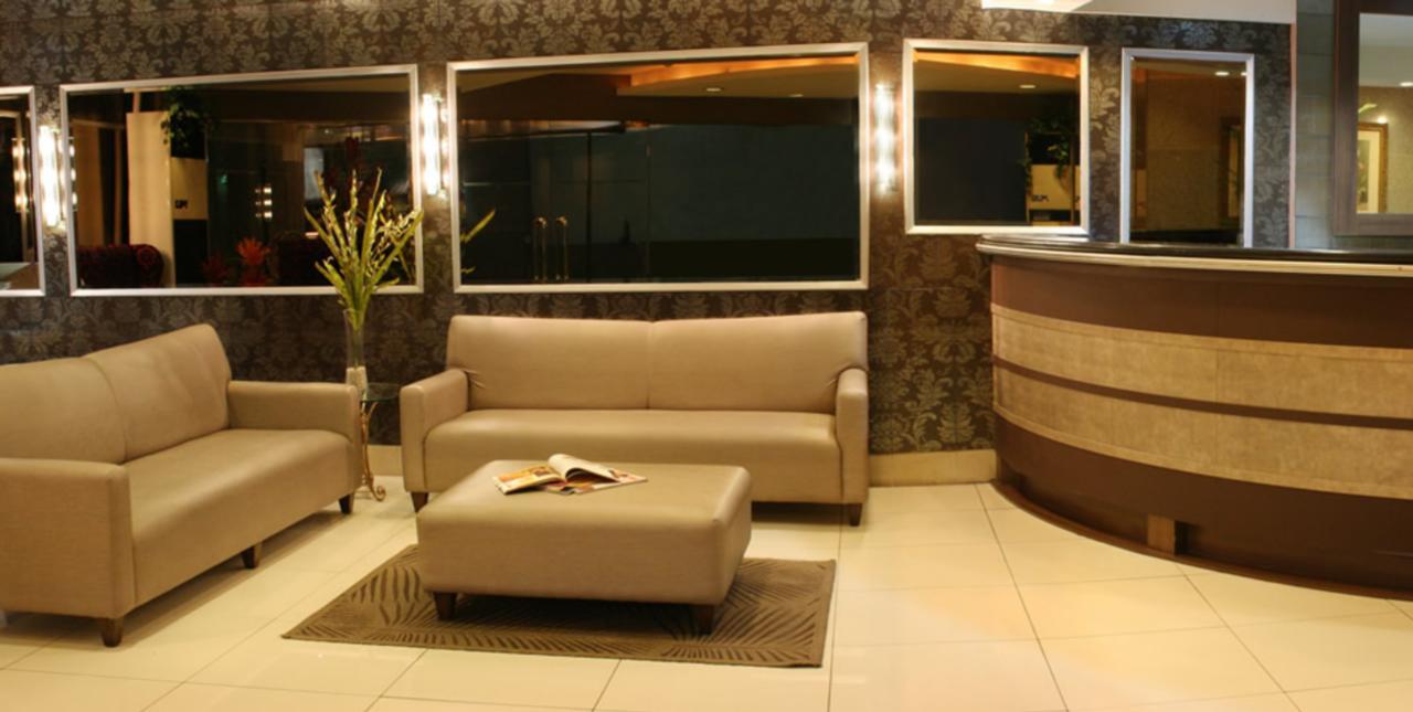 Rothman Hotel Manila Eksteriør bilde