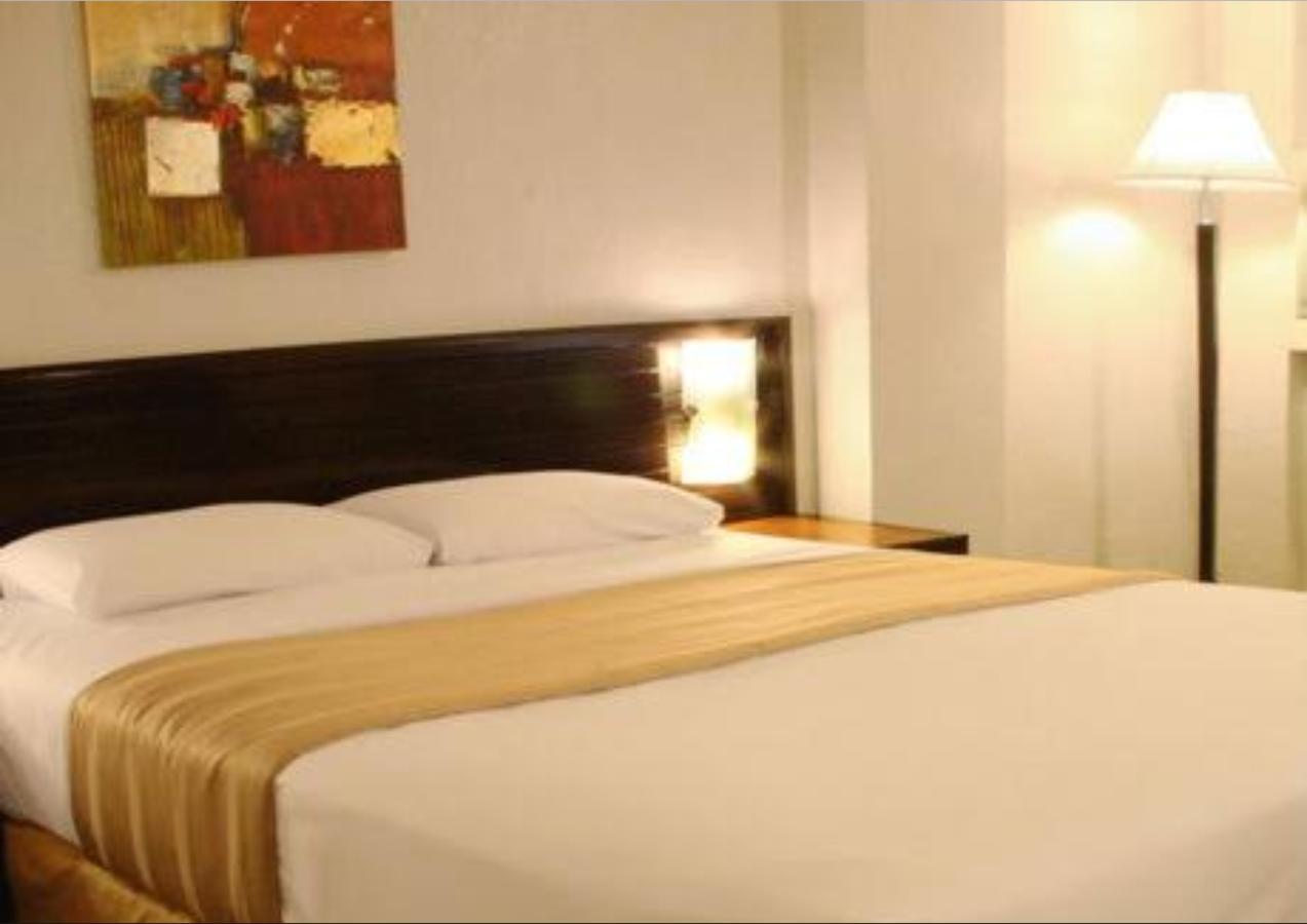 Rothman Hotel Manila Eksteriør bilde
