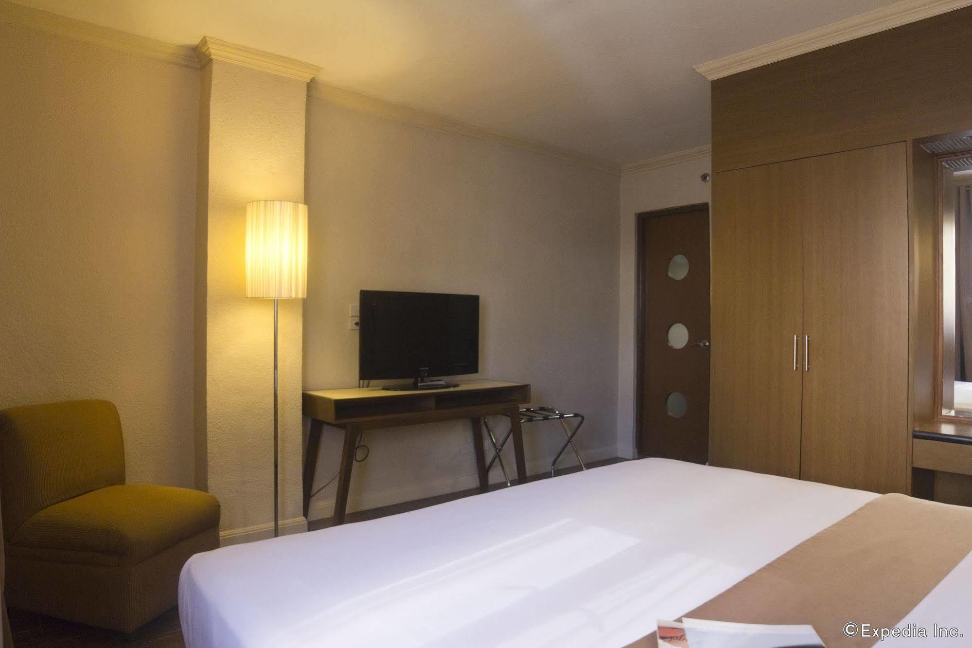 Rothman Hotel Manila Eksteriør bilde